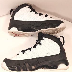 Boys Air Jordan 9 Retro Sneakers